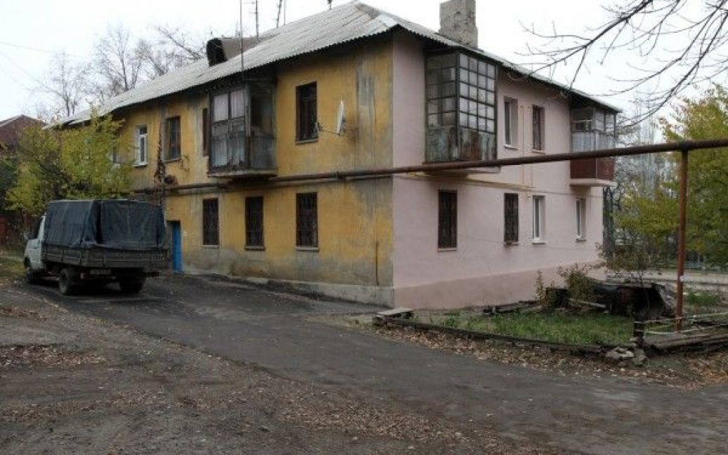 У Донецьку будинки недофарбували до Євро-2012 / © 62.ua