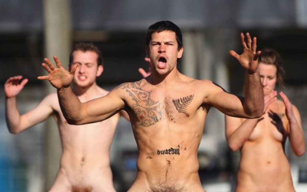 У новозеландському місті Данідін відбувся "голий матч" з регбі між командами "Fijian Invitational" та "Nude Blacks" / © Getty Images/Fotobank