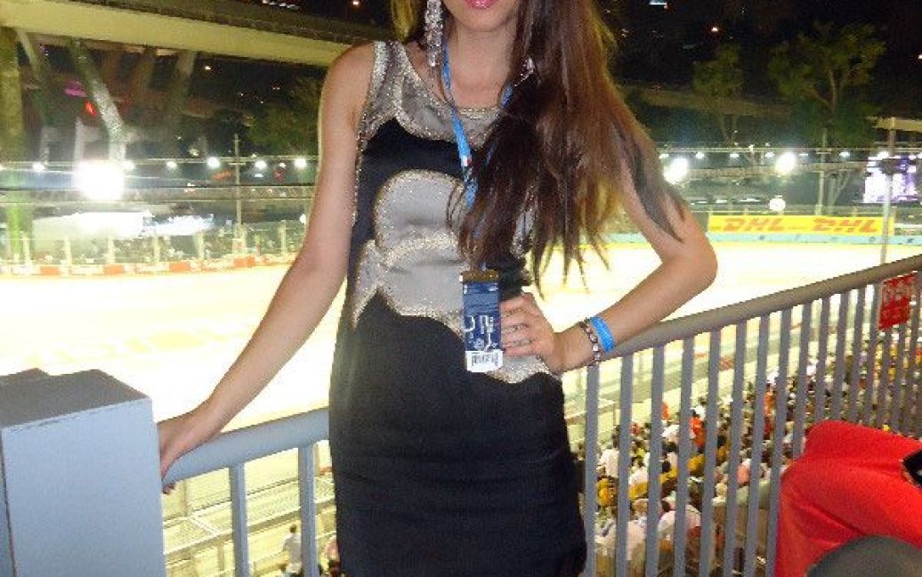 Після тріумфу на конкурсі "Міс Всесвіт-2011" в Бразилії українка Олеся Стефанко відправилась у подорож світом. / © 