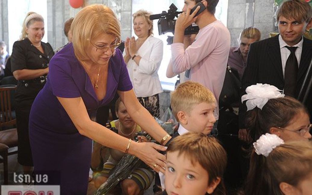 До шкіл повели своїх дітей й українські VIP-персони. / © Євген Малолєтка/ТСН.ua