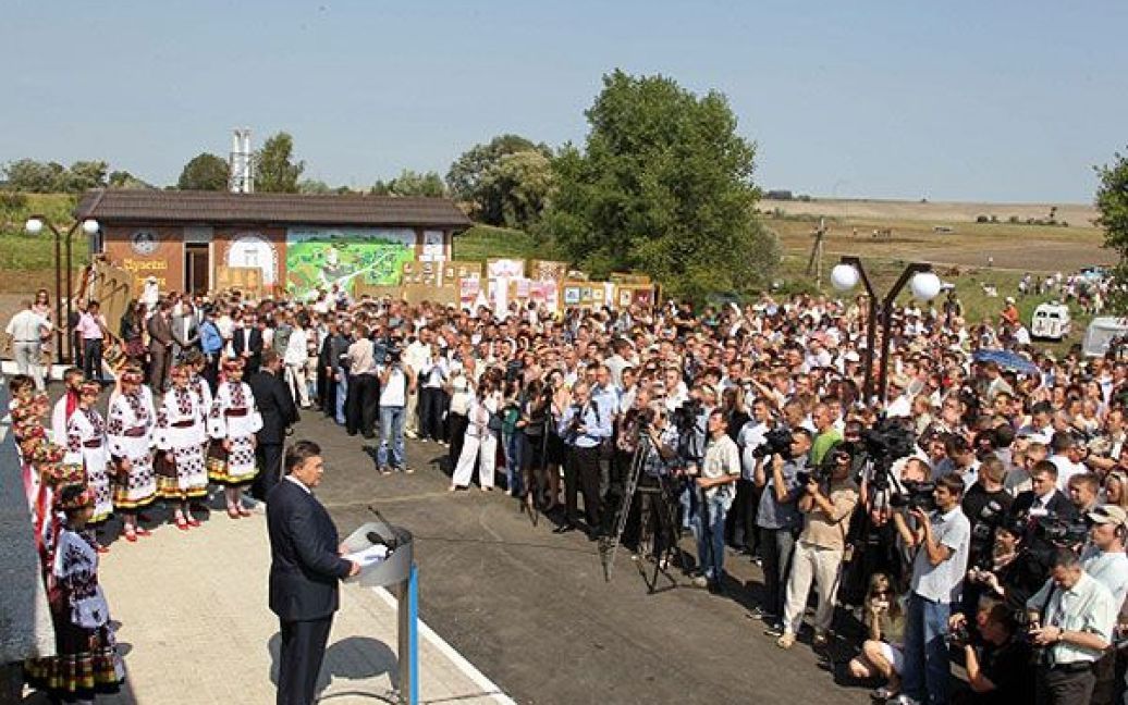 Президент Віктор Янукович взяв участь в урочистих заходах, присвячених 450-річчю Пересопницького Євангелія / © President.gov.ua