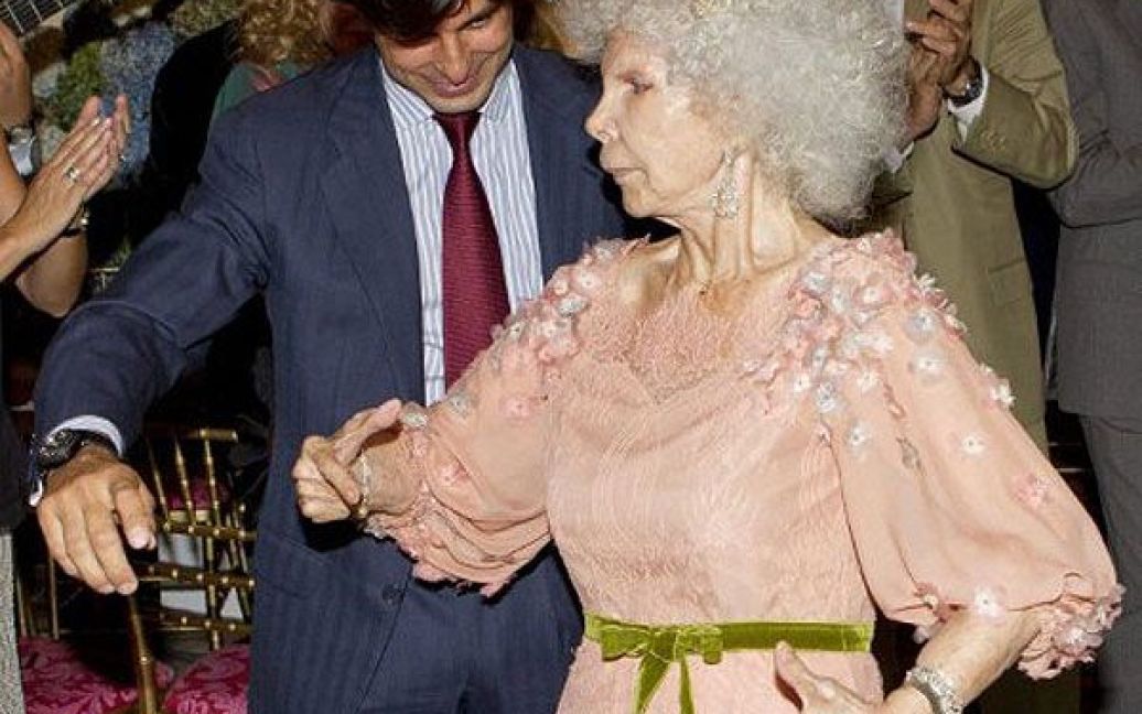 Весілля 18-ої герцогині Альба та Альфонсо Дієза / © AFP