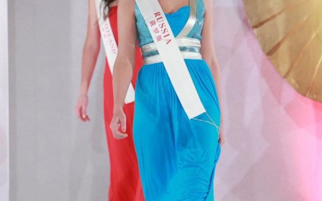 Українка Ярослава Куряча вийшла у фінал конкурсу "Міс світу-2011" / © facebook.com/MissWorld