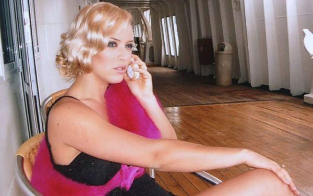 Блондинка, яка влаштувала ДТП в Монако, виявилася українською співачкою РІ / © ВКонтакте