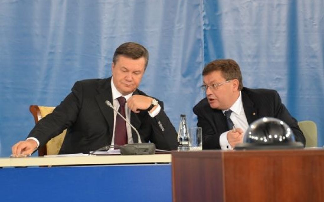 Віктор Янукович і Дмитро Медведєв зустрілись в Донецьку / © Остров