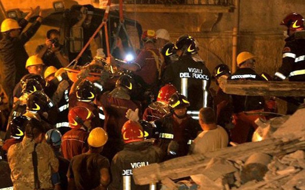 В результаті обвалення будинку на півдні Італії загинули дві людини / © AFP