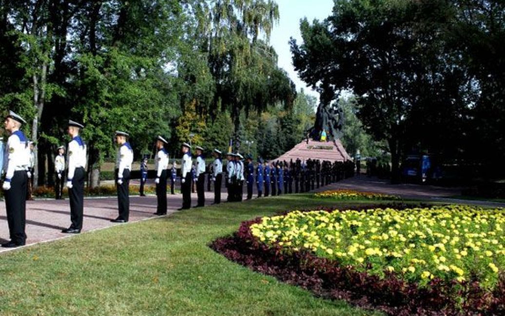 Учасники церемонії вшанували пам&#039;ять жертв Бабиного Яру хвилиною мовчання. / © President.gov.ua