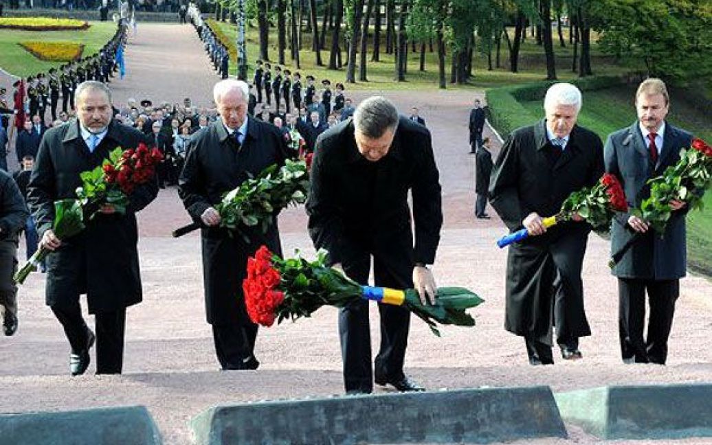 Президент України Віктор Янукович вшанував пам&#039;ять жертв Бабиного Яру / © УНІАН