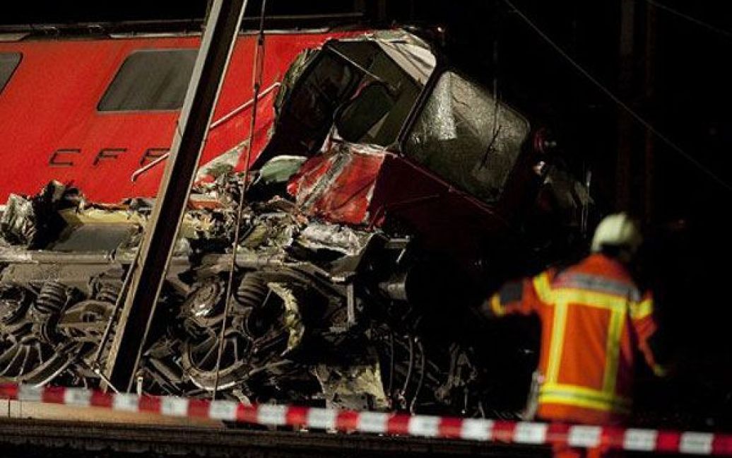 Швейцарія, Олтен. Зіткнення двох пасажирських поїздів сталося на півночі Швейцарії. В результаті залізничної аварії, кілька людей отримали поранення. / © AFP