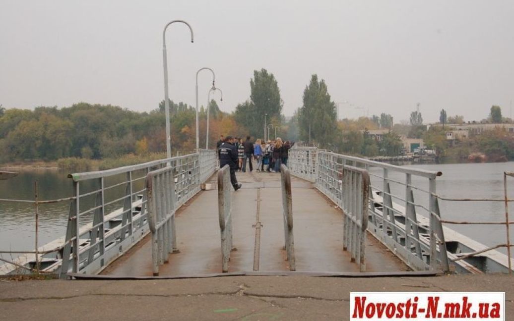 Трагедія на Інгульському мосту / © novosti-n.mk.ua