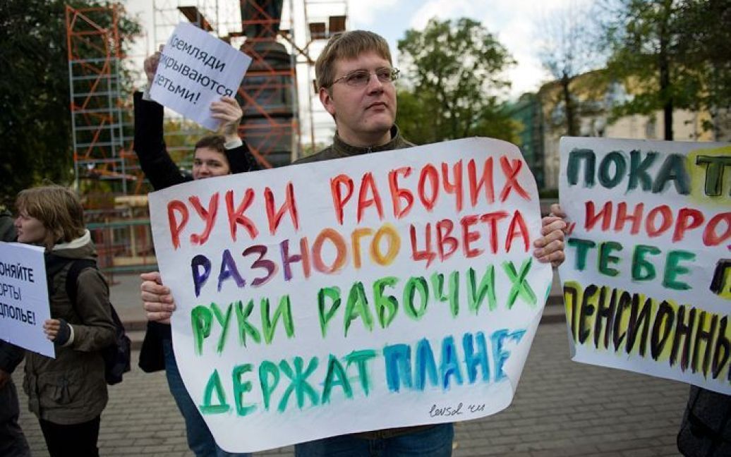 Під час проведення мітингу за права геїв "Марш за рівність" в Москві поліція затримала близько 40 осіб / © Илья Варламов/zyalt.livejournal.com/