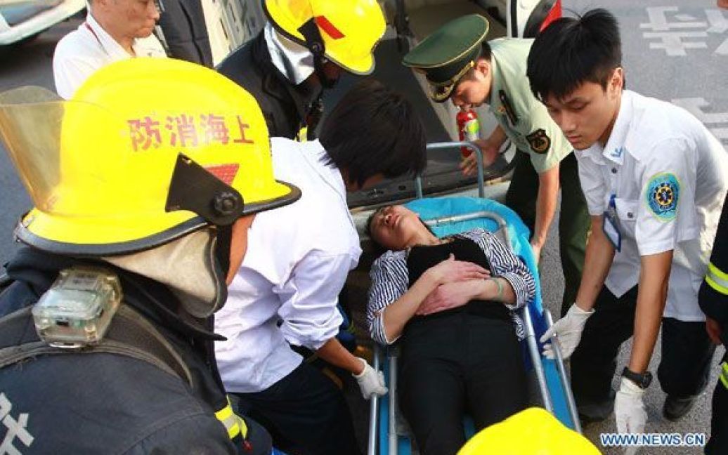 У зіткненні двох потягів в шанхайському метро постраждали більше 260 людей. / © xinhuanet.com