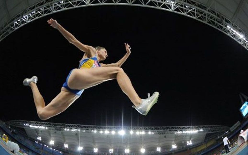 Ольга Саладуха принесла Україні перше "золото" на чемпіонаті світу з легкої атлетики в Тегу / © AFP