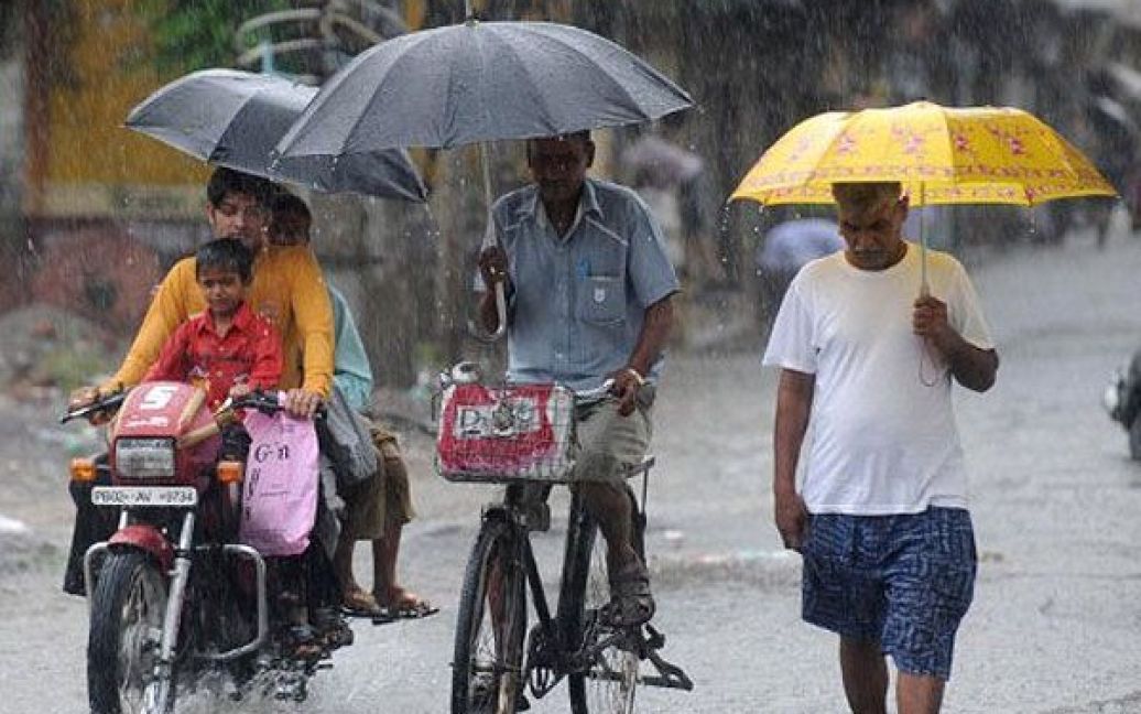 Індію заливають потужні мусонні дощі / © AFP