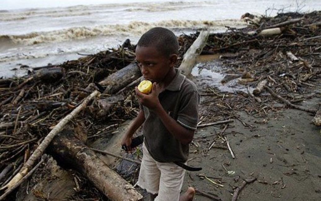 Ураган третьої категорії небезпеки Айрін вже пройшов через територію Куби, Гаїті, Пуерто-Ріко, Домініканської Республіки. / © AFP