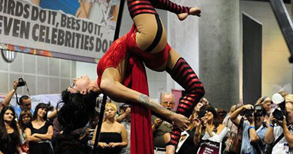 У Лос-Анджелесі проходить виставка товарів для дорослих Exxxotica Expo 2011 / © AFP