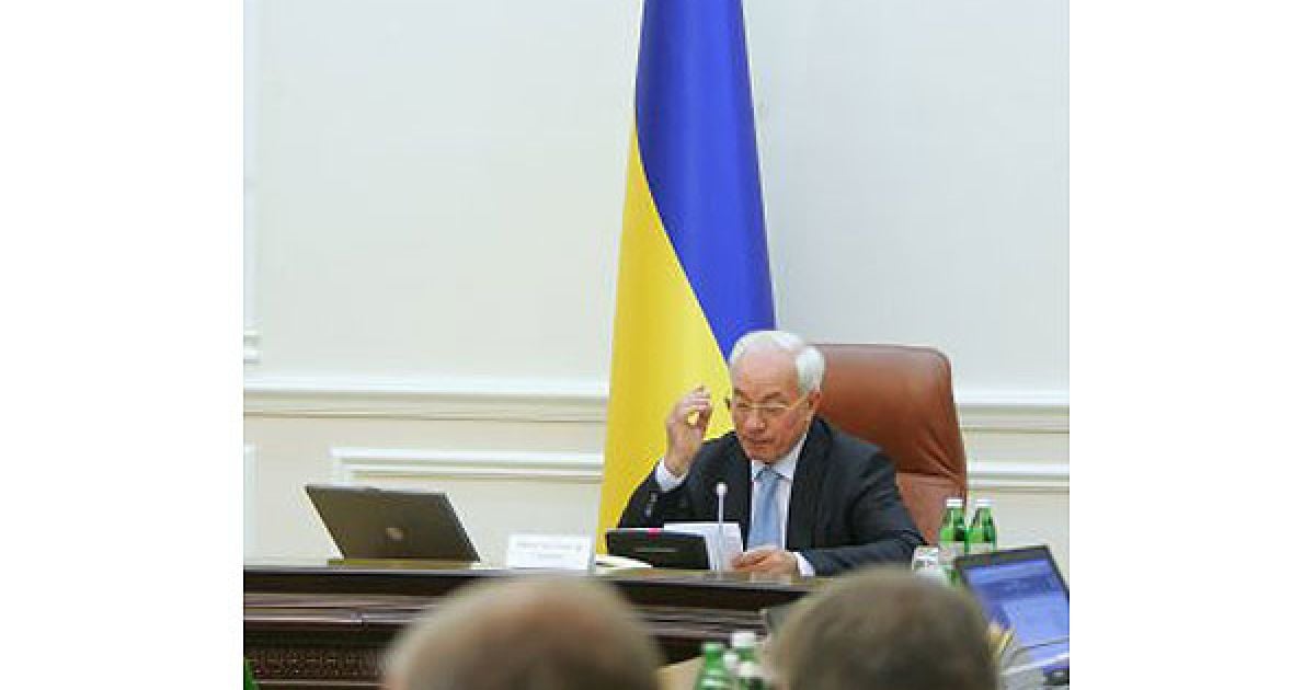 Прем&#039;єр-міністр Азаров попросив українців робити все від них залежне для економії енергоресурсів. / © УНІАН