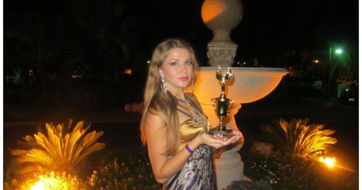 Сімферопольська студентка Ніна Астраханцева перемогла у конкурсі краси "Miss 7 Continents". / © starlife.com.ua