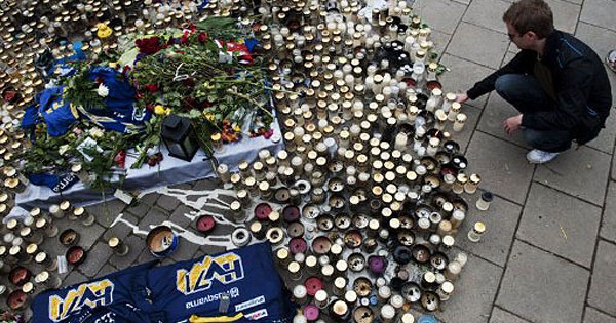 Швеція, Йончопінг. Жалоба за жертвами авіакатастрофи Як-42. / © AFP