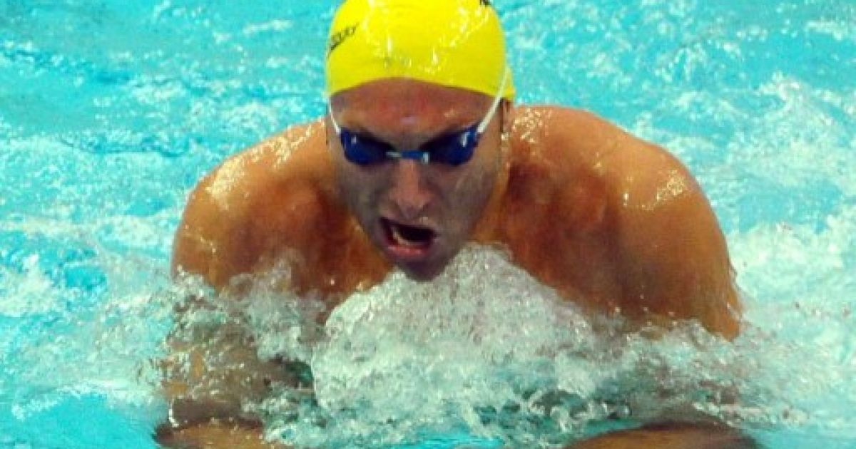 Китай, Пекін. Австралійський спортсмен Ян Торп виступає на Кубку світу з плавання в Пекіні. П'ятиразовий олімпійський чемпіон, який пішов зі спорту у 2006 році, вирішив повернутися. / © AFP
