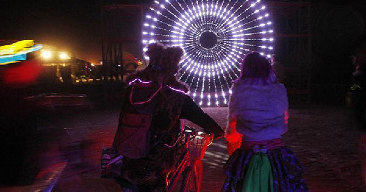 В пустелі Блек Рок у Неваді пройшов 25-ий фестиваль музики і мистецтв Burning Man 2011 / © bigpicture.ru