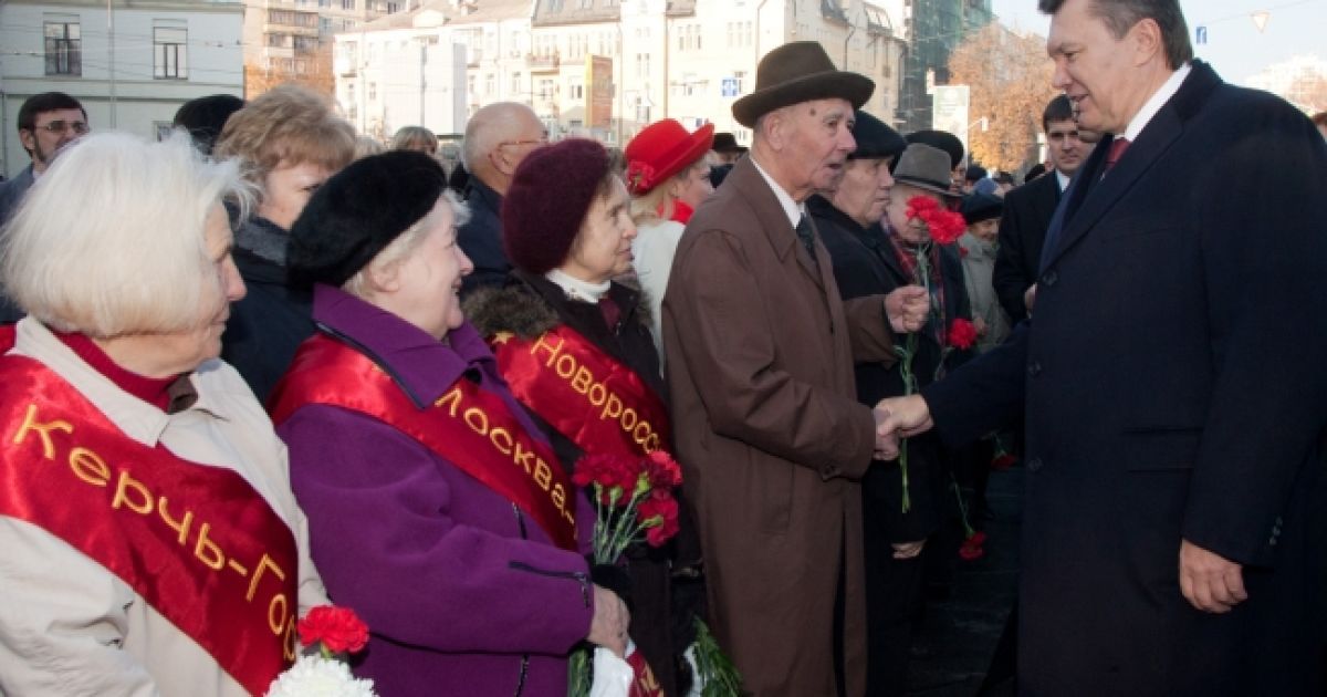 Глава держави також поспілкувався з ветеранами. / © President.gov.ua