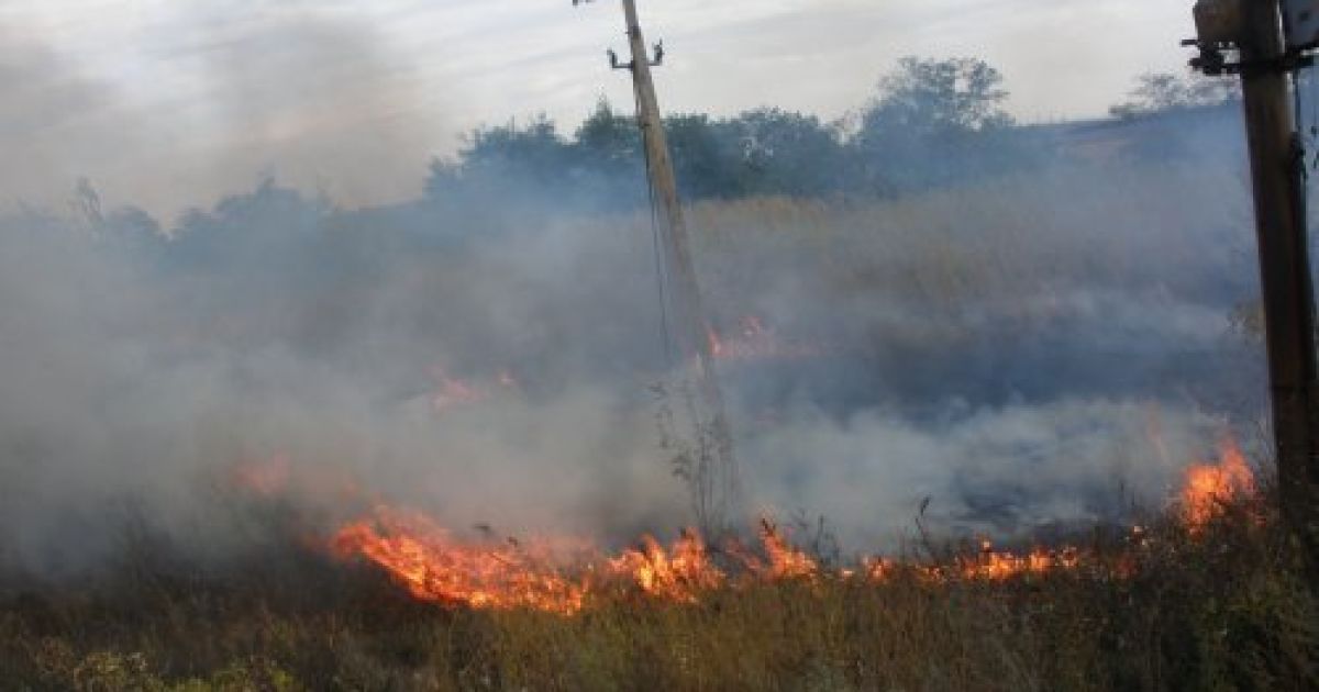 На станції "Приовражне" під Маріуполем сталась залізнична аварія. / © УНІАН