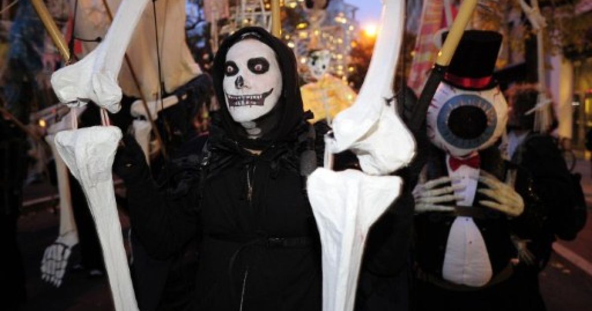 В Нью-Йорку провели наймасовіший за всю історію міста Хелловін-парад. / © AFP