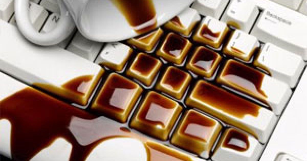 Волохата нанотехнологія захистить ноутбук від пролитої кави