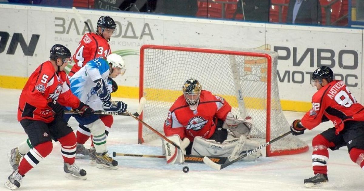 "Донбас" розгромив "Торос"