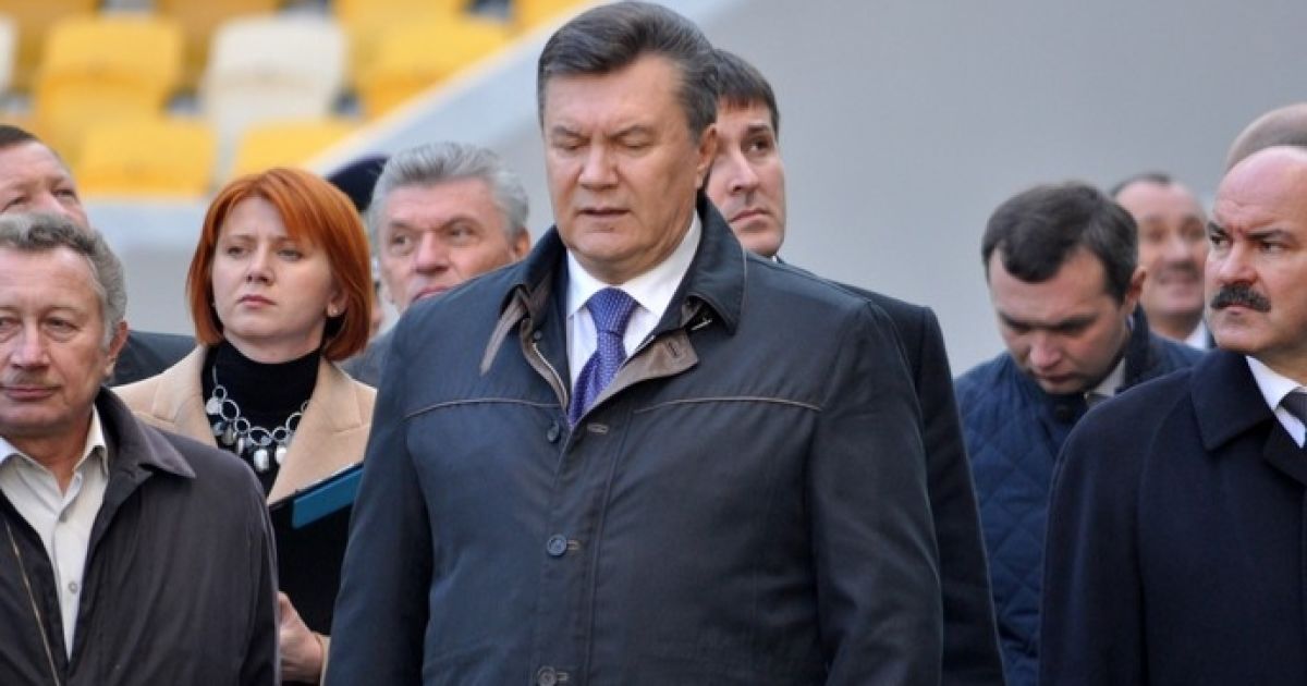 Візит Януковича на стадіон, включно з брифінгом для ЗМІ, тривав не більше 20 хвилин. / © ZAXID.NET