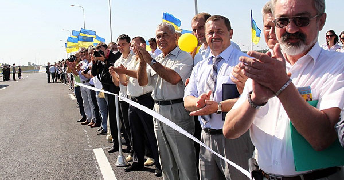 Глава держави взяв участь у відкритті багаторівневої транспортної розв&rsquo;язки на автодорозі Київ-Чоп / © President.gov.ua