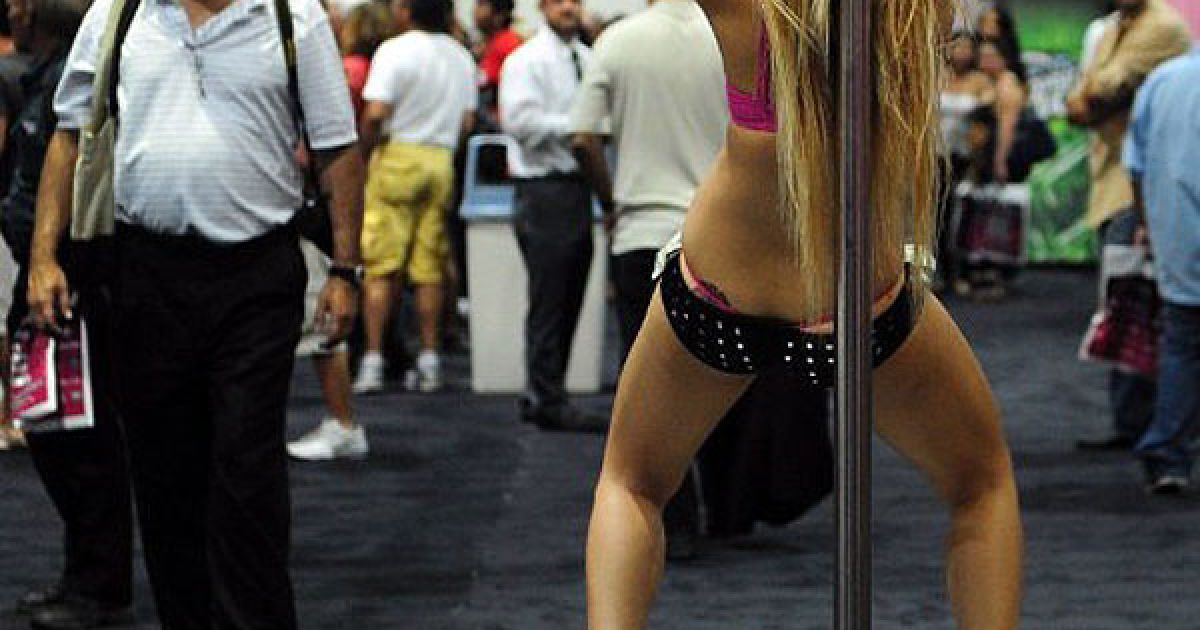 У Лос-Анджелесі проходить виставка товарів для дорослих Exxxotica Expo 2011 / © AFP