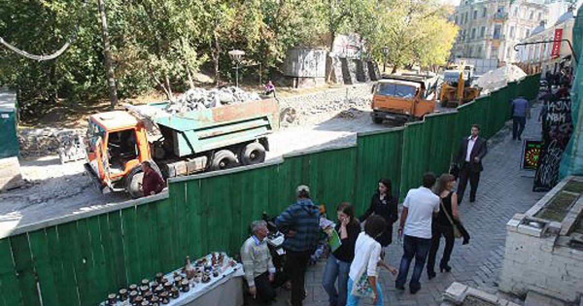 У столиці почалась реконструкція Андріївського узвозу / © УНІАН