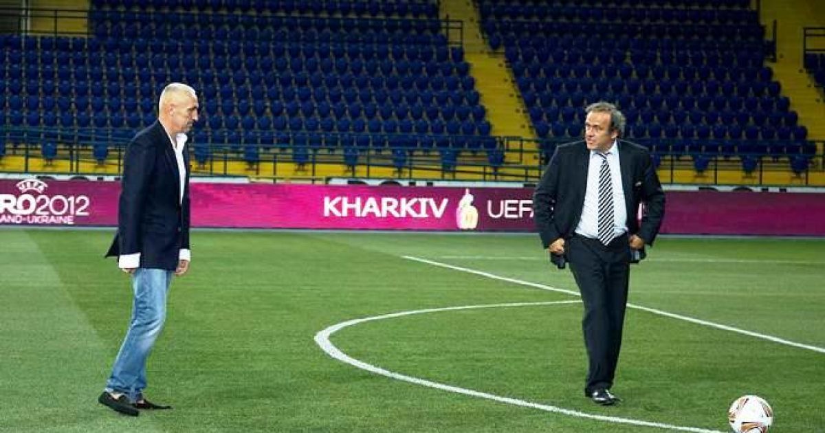 У Харкові Мішель Платіні відкрив оновлений VIP-термінал аеропорту та побачив новий стадіон "Металіст". / © ukraine2012.gov.ua