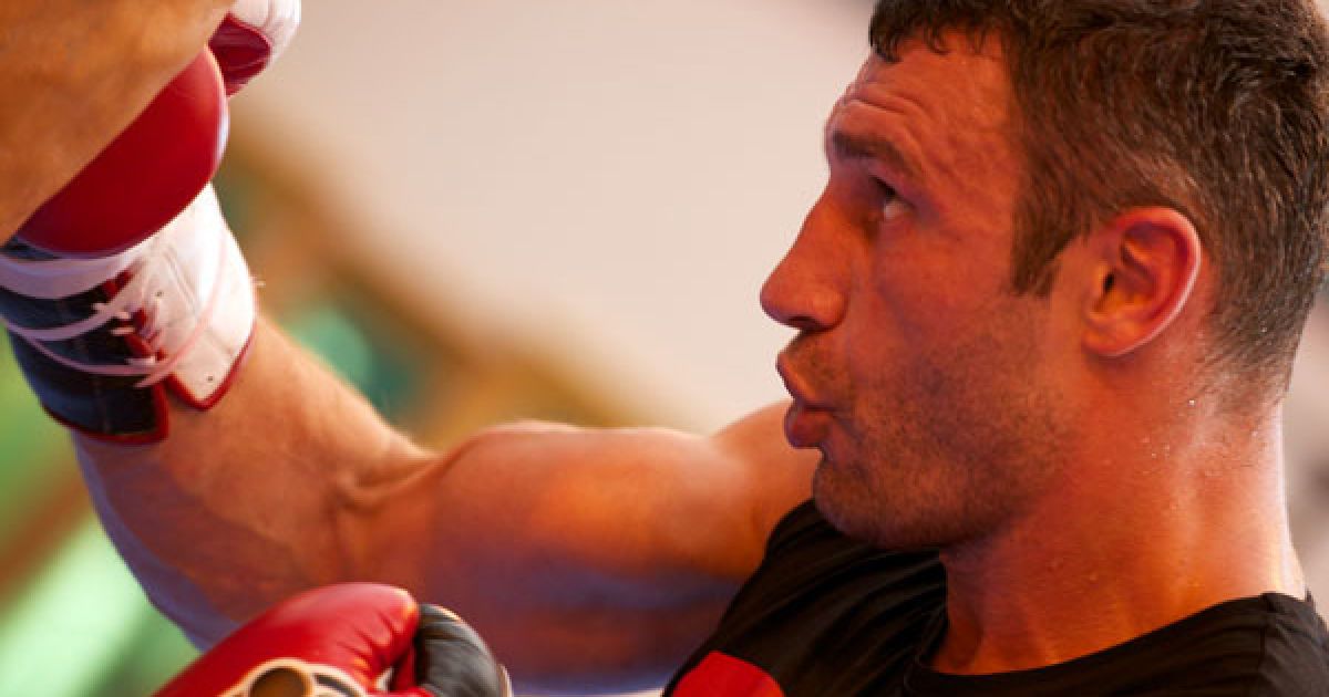 Чемпіон світу у надважкій вазі за версією WBC Віталій Кличко почав фінальну стадію підготовки до бою з Томашем Адамеком. / © Klitschko / Facebook