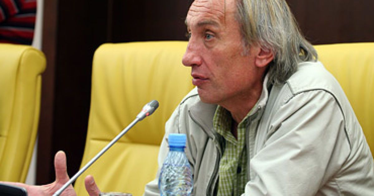 Микола Несенюк