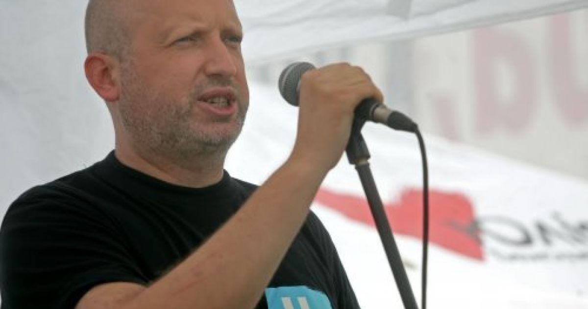 Турчинов: неполітичні засоби для політичних протестів неприпустимі