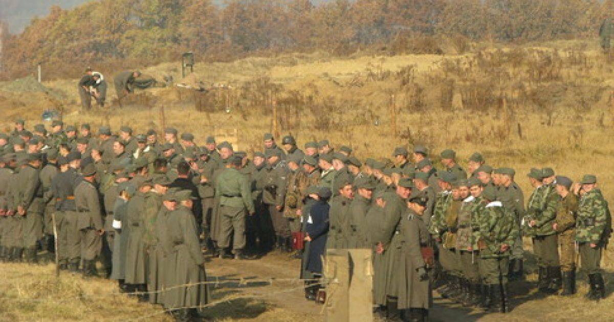 Солдати готуються до бою