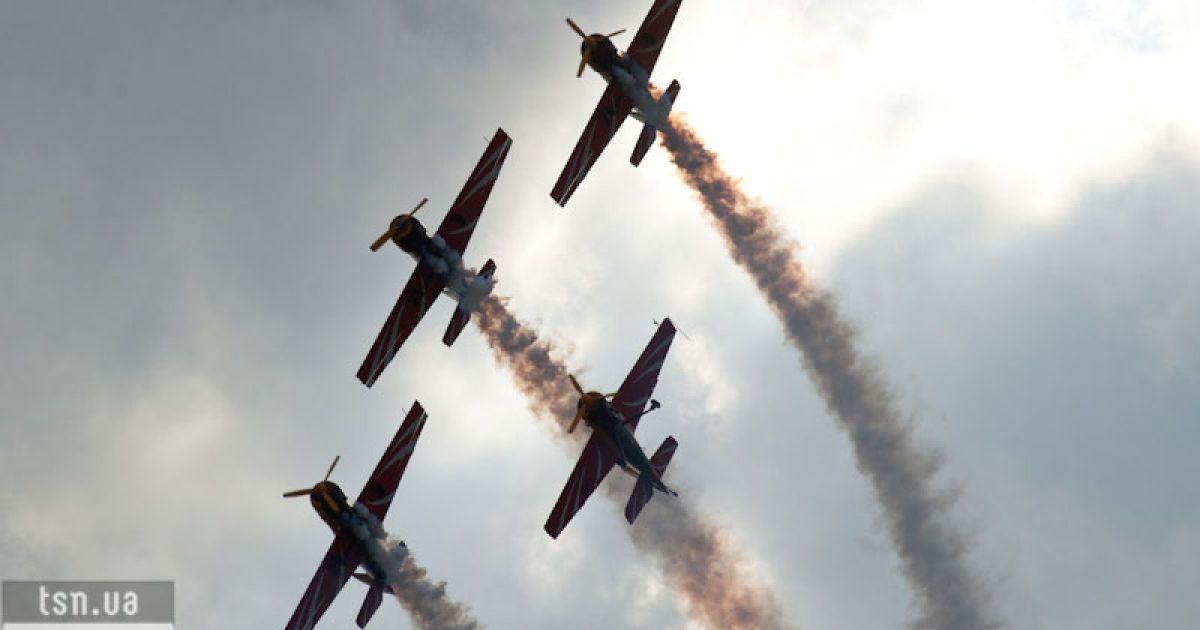Під Москвою завершив роботу 10-ий міжнародний авіасалон МАКС-2011