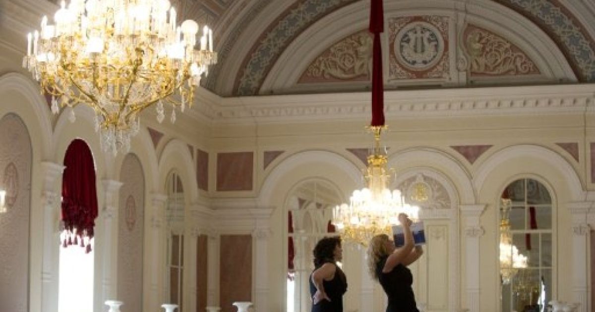 В Москві після кількох років реставраційних робіт готуються до відкриття "Большого театру". / © AFP