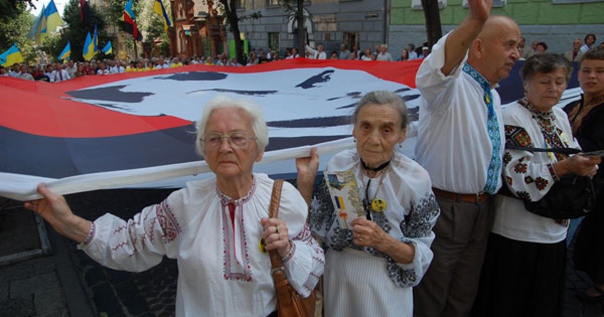 Близько трьох тисяч львів&#039;ян взяли участь у святковій ході з нагоди 20-ї річниці Незалежності України. / © gazeta.ua