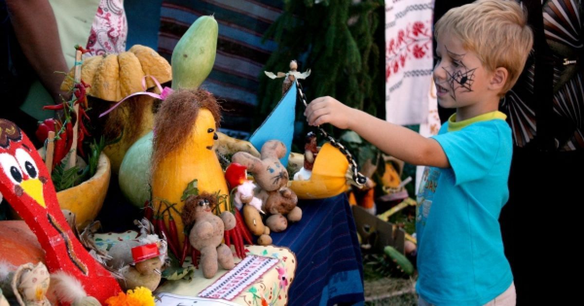 У закарпатському Берегово відбувся фестиваль "Bereg Fest 2011" / © Украинское Фото