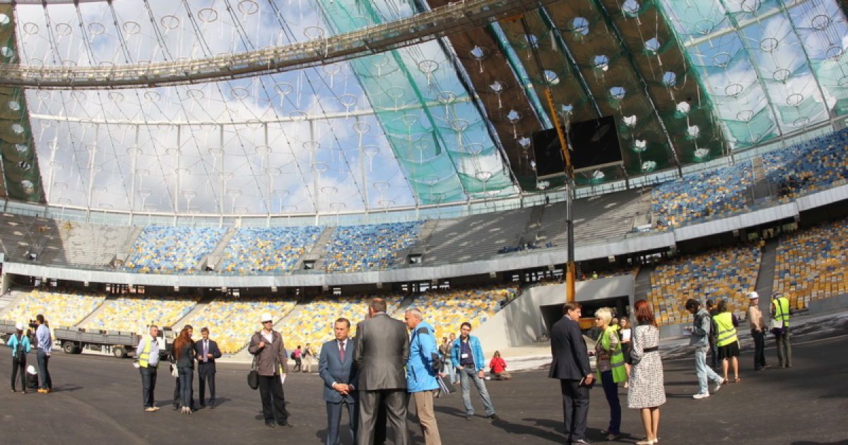 Головну арену чемпіонату Євро-2012, НСК "Олімпійський" в Києві завершили на 95% / © ukraine2012.gov.ua