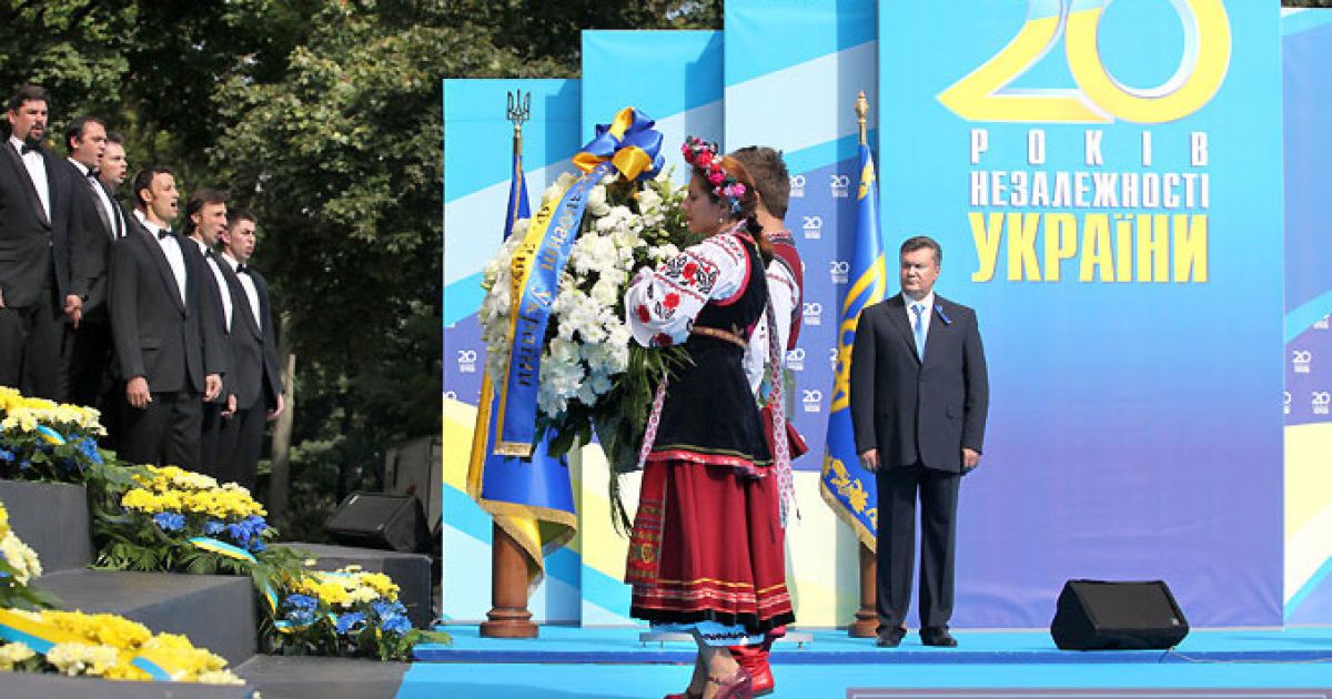 У День Незалежності біля пам&#039;ятника Святому Володимиру в Києві провели урочисте зібрання "Благословенна і єдина Україна". / © Фото Віра Підгайна/Главред