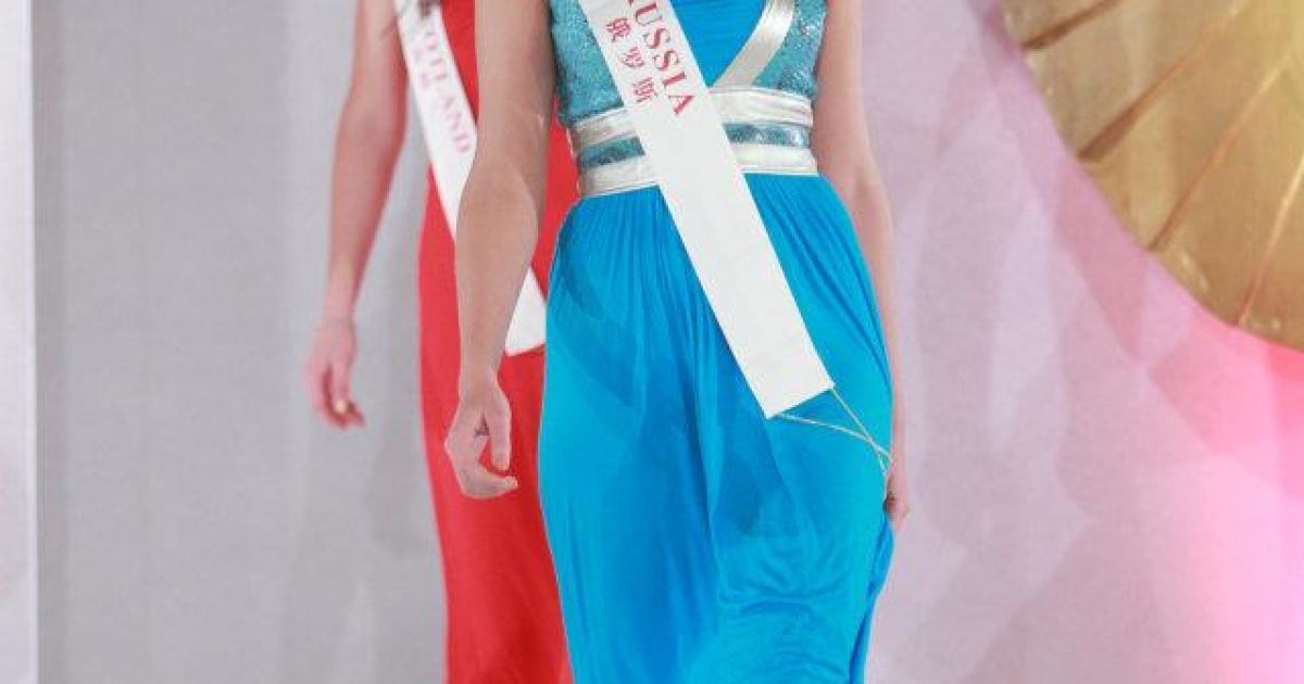 Українка Ярослава Куряча вийшла у фінал конкурсу "Міс світу-2011" / © facebook.com/MissWorld