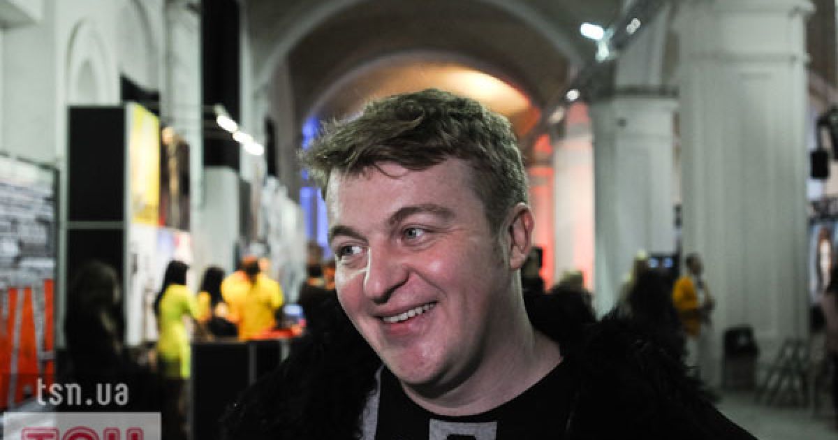 Колекція весна-літо 2012 від Олексія Залевського присвячена лицарю-творцю та його прекрасній музі.