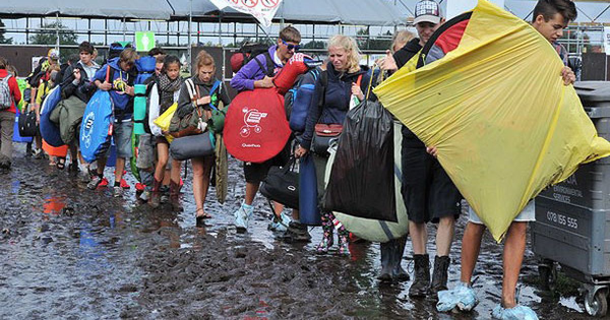 Потужний ураган пронісся над музичним фестивалем Pukkelpop в Бельгії