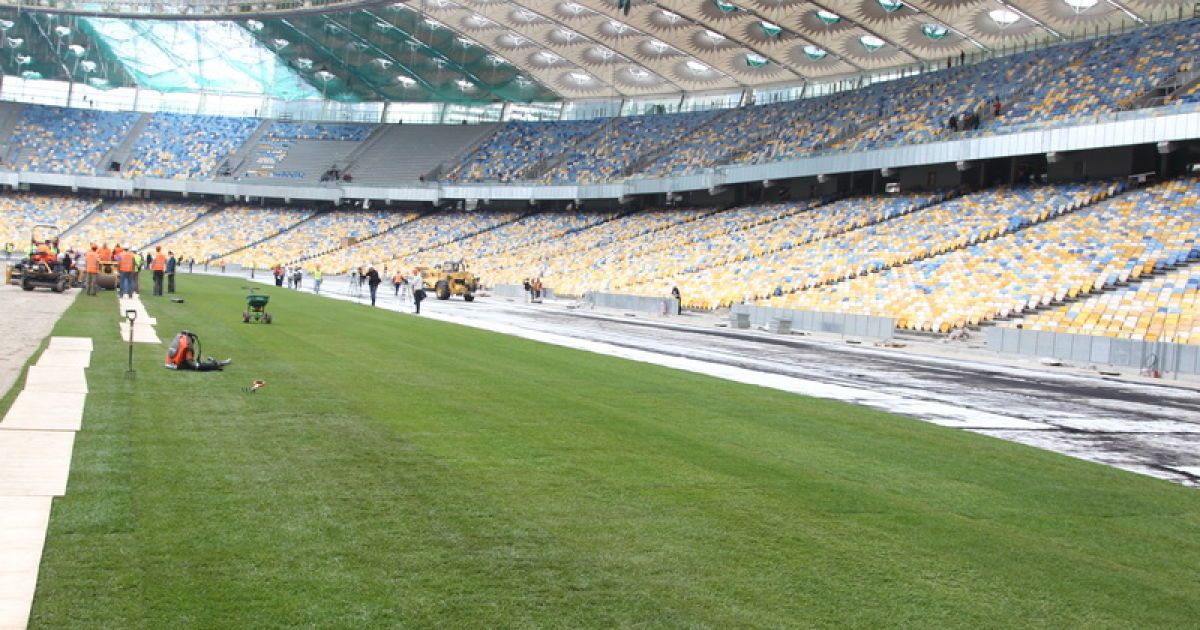 Головну арену чемпіонату Євро-2012, НСК "Олімпійський" в Києві завершили на 95% / © ukraine2012.gov.ua