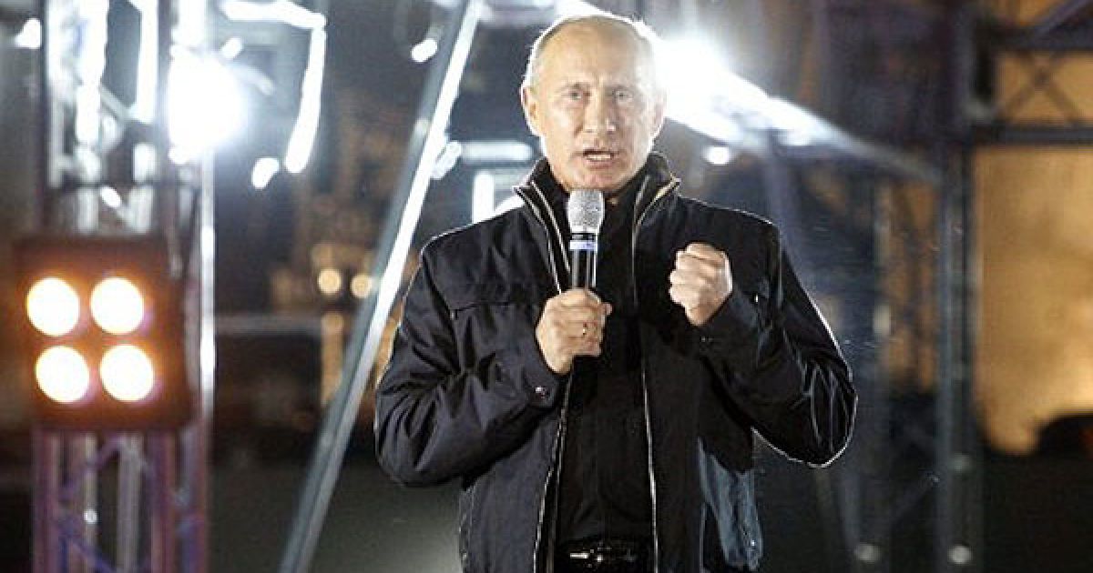 Прем&rsquo;єр-міністр РФ Володимир Путін взяв участь у байк-шоу, яке організував в Новоросійську мотоклуб "Нічні вовки" з нагоди 68-ої річниці звільнення міста від фашистських загарбників. / © AFP